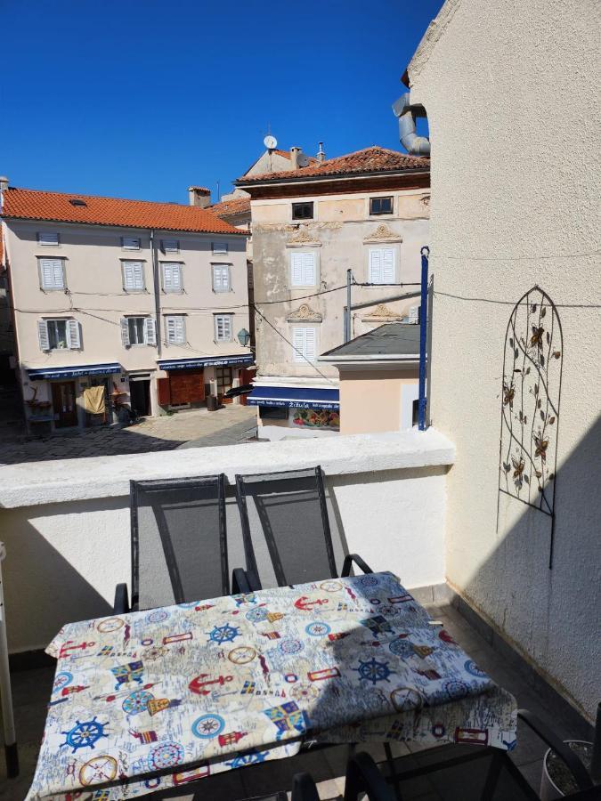 Apartment Dolores Cres Exterior foto
